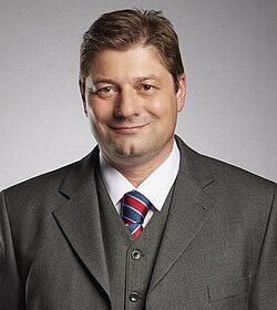 Stefan Franz Bankler Stefan Franz Bankler